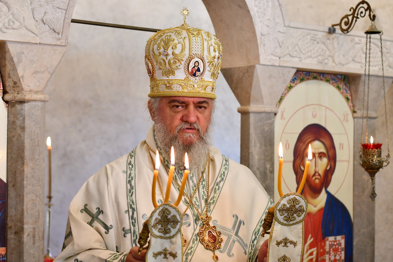 Read more about the article Владика Кирило: „Нема народног јединства без унутарњег јединства и јединства са Богом“