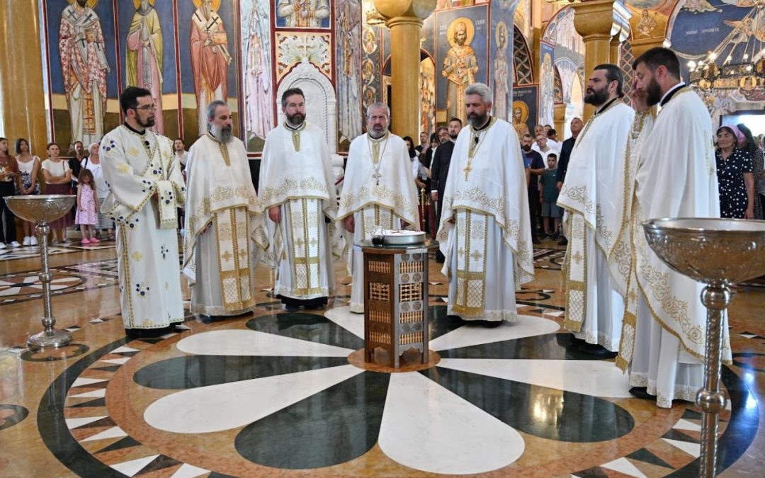 Read more about the article O. Nikola Radović u Baru: Na Sv. knezu Lazaru počiva naš svod nebeski
