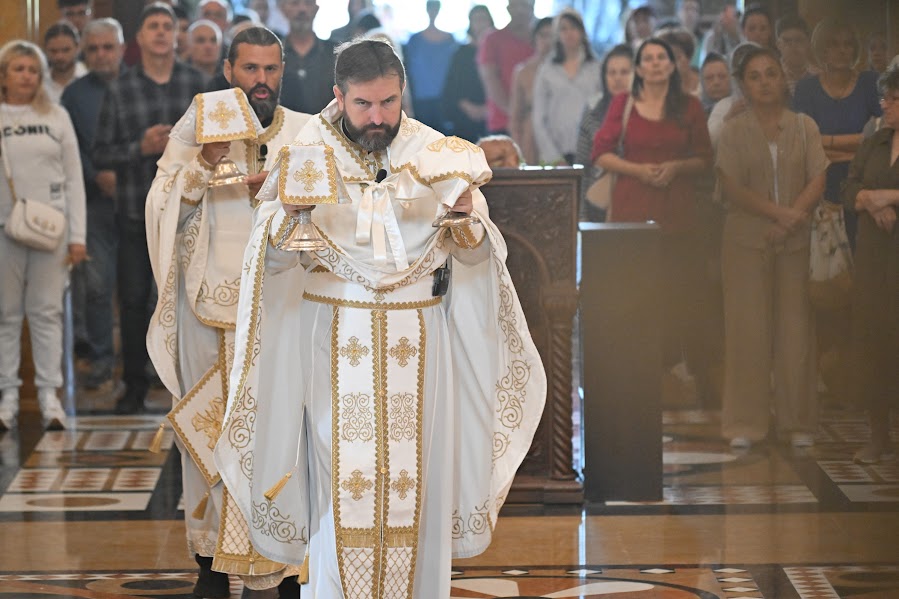 Read more about the article Proslava Male Gospojine u sabornom hramu u Baru