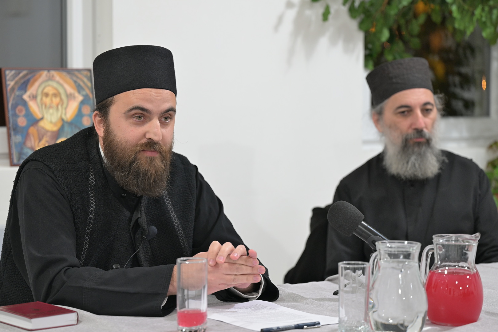 Read more about the article Отац Александар Лекић – ТРПЕЗА ГОСПОДЊА