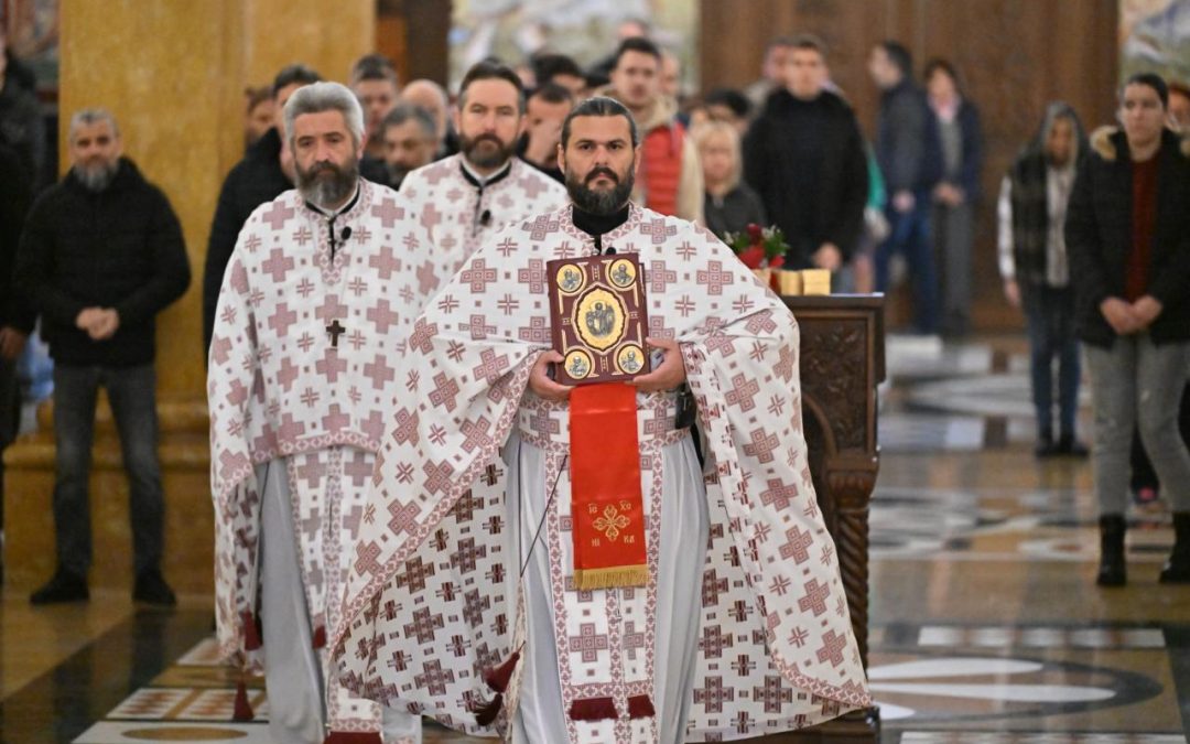 Read more about the article Otac Slobodan Zeković: „Čuvajmo čistotu uma i nadu položimo na Gospoda