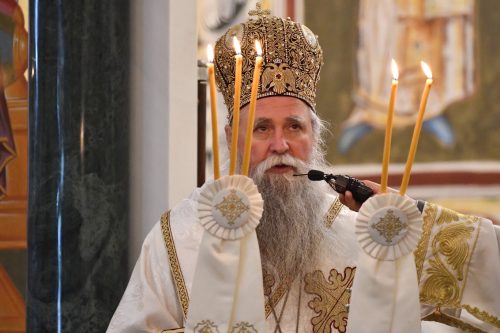 Read more about the article Mitropolit Joanikije na Veliku subotu u Baru: Ovo je dan kada predosjećamo trijumf i Hristovu pobjedu nad smrću