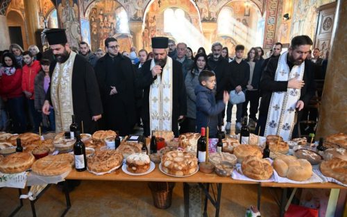 Read more about the article Прослава Светог Николаја Мирликијског у барском Саборном храму