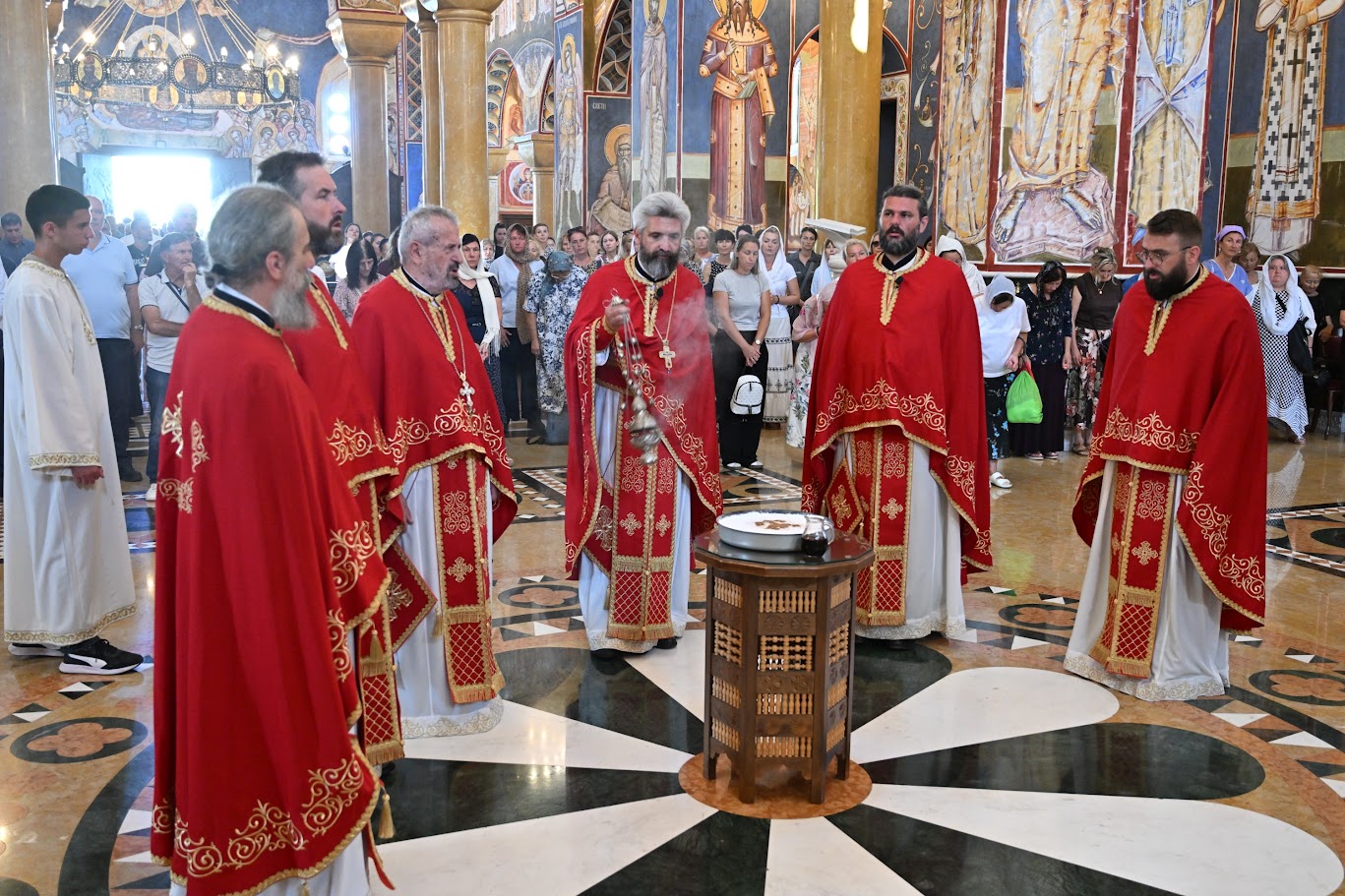 You are currently viewing Otac Aleksandar Orlandić: „Sve ono što je knez Lazar činio bilo je utemeljeno na samome Gospodu, na Njegovom krstu i na Njegovom stradanju“