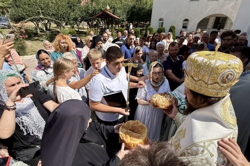 Read more about the article Manastir Svetog Sergija Radonješkog u Mikulićima proslavio slavu – Bogoslužio Episkop dioklijski g. Pajsije