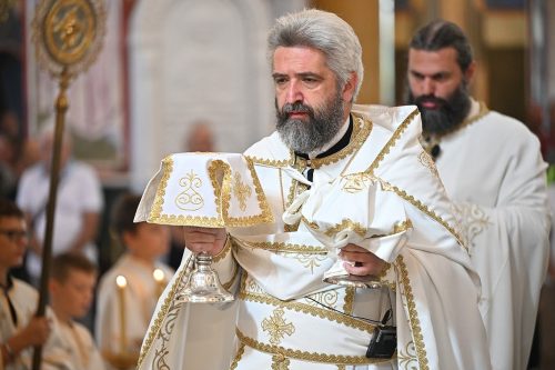 Read more about the article Prota Slobodan Zeković: „Presveta Djeva Bogorodica je najljepši i najbolji primjer slušanja, držanja i življenja po riječi Božijoj“