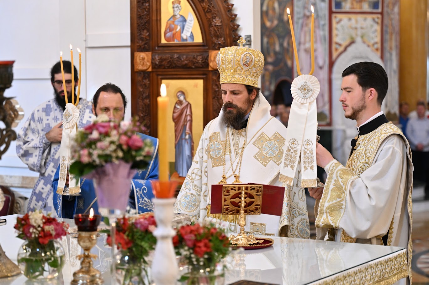 You are currently viewing Прослављена девета годишњица освећења Саборног храма Светог Јована Владимира