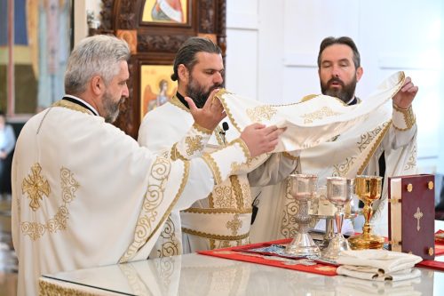 Read more about the article Otac Slobodan Zeković: „Prizivajmo ime Gospodnje i tražimo blagoslov Božiji za sve što radimo“