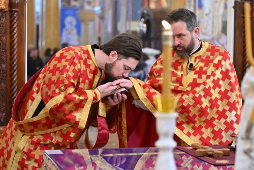 Read more about the article Protojerej Mladen Tomović: „Oprostimo jedni drugima, da bi izmireni, pomireni, pokazujući ljubav jedni prema drugima imali temelj da krenemo u ovaj Veliki i Časni post“