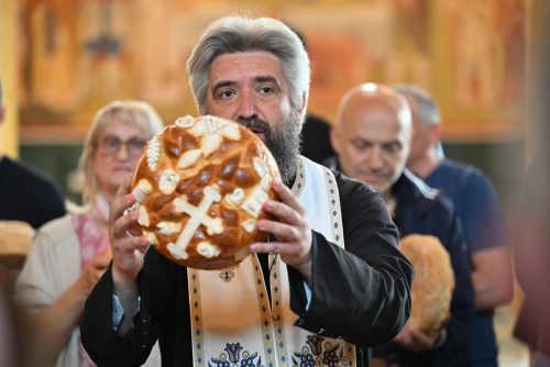 Read more about the article Otac Slobodan Zeković: „Da nam Sveti Georgije bude na pomoći i da nas svojim molitvama zastupa pred prestolom Boga živoga“