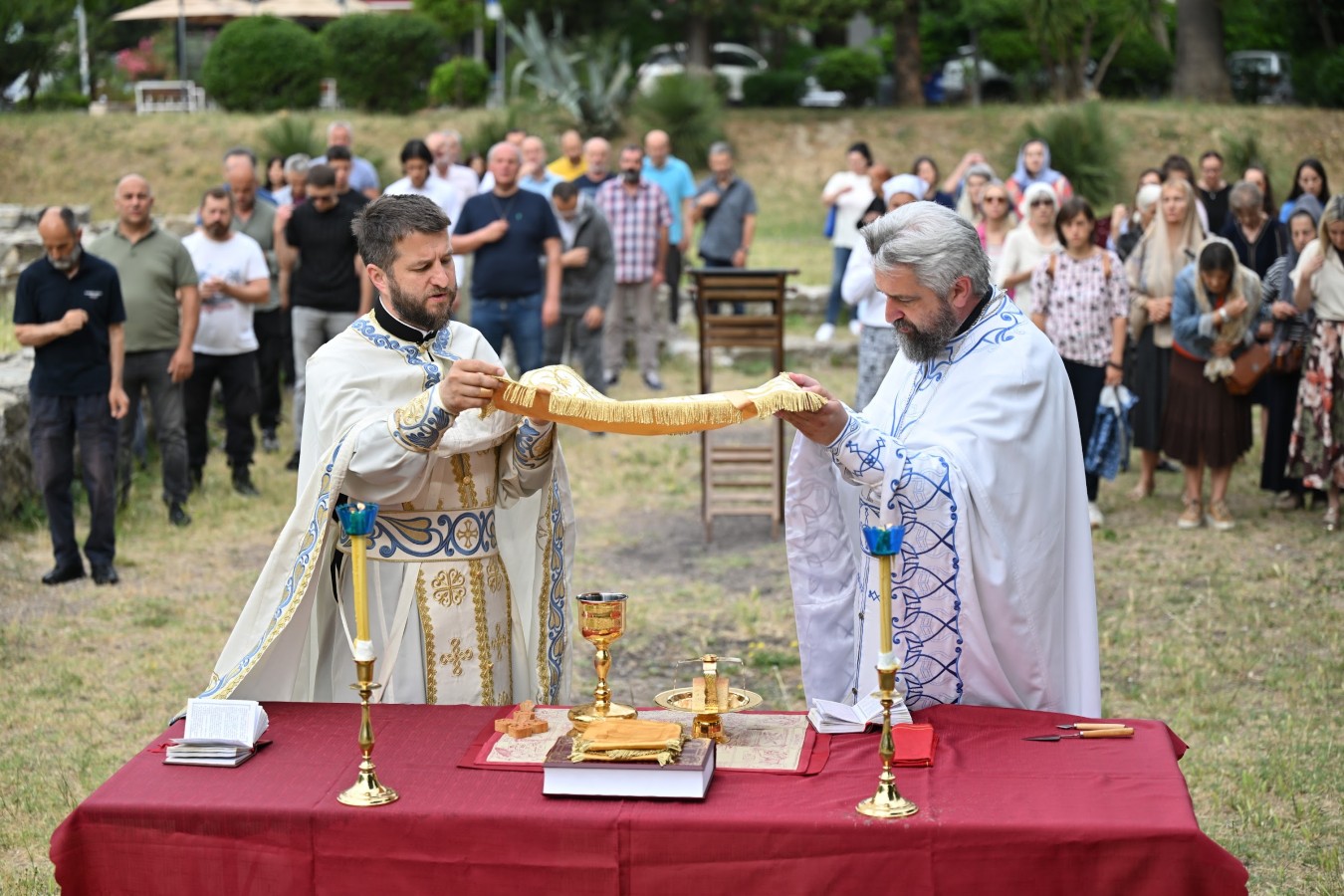 Read more about the article Света Литургија на барском триконхосу – Отац Слободан Зековић: „Благодаримо Богу на светитељима које нам је даровао“