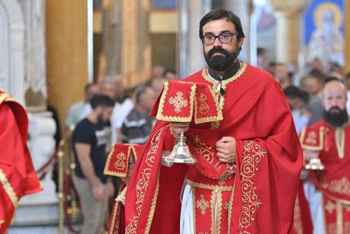 Read more about the article Otac Siniša Šarenac: „Iza svakog poroka, svakog grijeha i svake strasti, stoji demon“