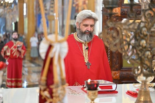 Прочитајте више о чланку Отац Слободан Зековић: „Свети Јован Крститељ велико свјетило и велики молитвеник рода људског пред престолом Божијим“